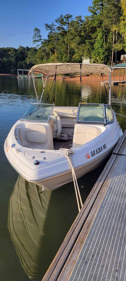 Power boat For Sale | 2003 Chaparral 183SS in Victoria Lake Allatoona